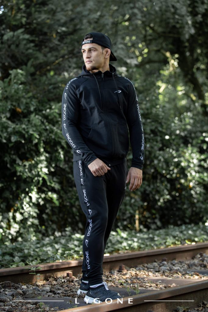 Trainingsanzug Muscle Fit Herren - LYGONE, Jogginganzug, Tracksuit, Hoodie, Hose